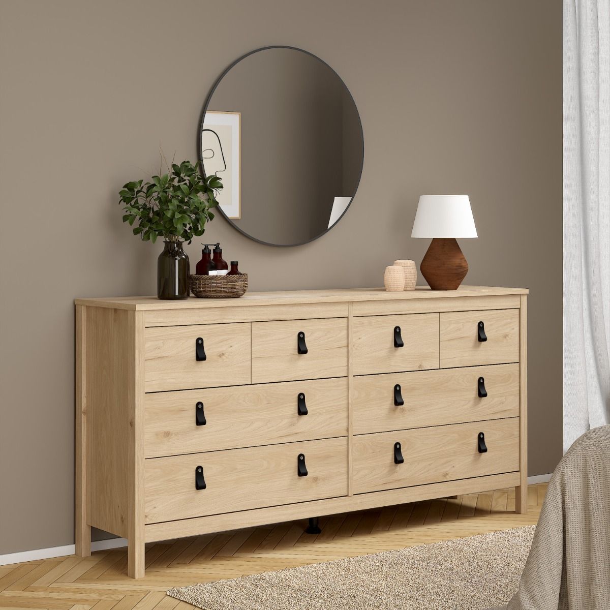 Barcelona Oak Chest of Drawers 4+4 Drawers