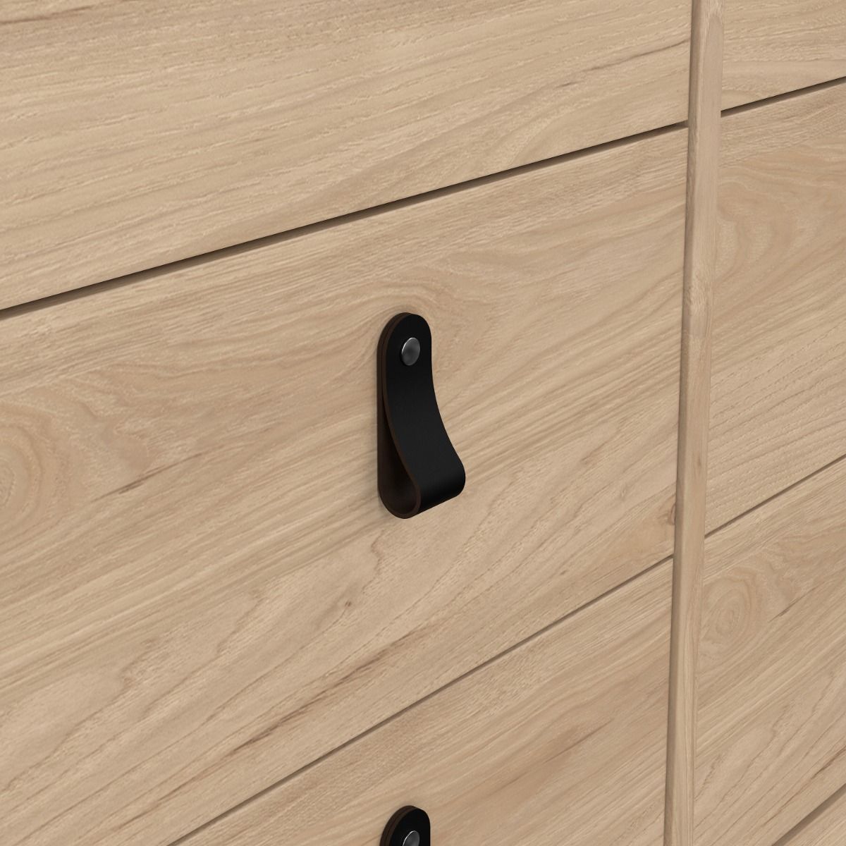 Barcelona Oak Chest of Drawers 4+4 Drawers
